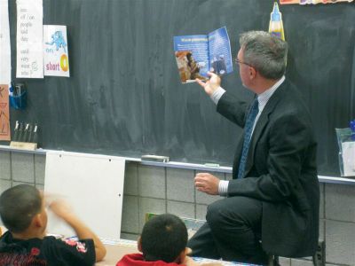 Storytelling Magic
Rochester Memorial School Principal Jay Ryan offered some storytelling magic to a group of students at Gomes School during a read-aloud event in mid-November. Photo courtesy of Joanne Byron.
