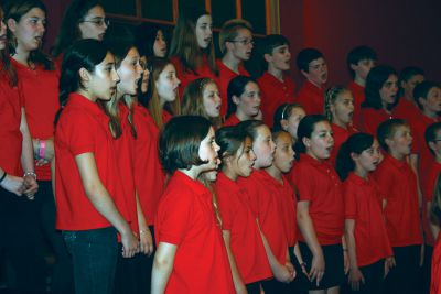 Children’s Chorus 
On Sunday, May 20, the SouthCoast Children’s Chorus presented their Spring Concert, “Singing Our Dreams” to a jam-packed audience at St. Gabriel’s Episcopal Church in Marion. Their repertoire featured a variety of different selections from all over the world, including traditional South African and Hebrew songs. Photos by Katy Fitzpatrick.
