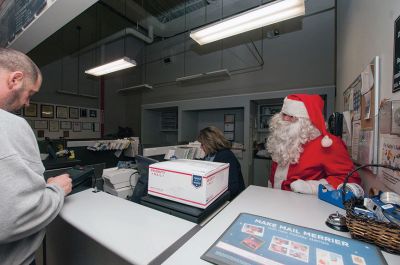 Santa at the Rochester Post Office
Santa made a stop at the Rochester Post Office on December 20 to collect some letters from Tri-Town children and to take some time to visit with the kids and have a little juice and cookies. Photos by Felix Perez
