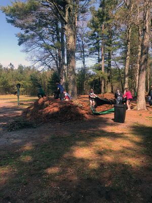 Cleaning Marion
Tabor students and Cub Scouts worked together to clean Washburn Park and nearly filled a GiftsToGive truck with donated items, while the Boy Scouts spent the day cleaning up County Road. Photos courtesy Marion Scout Pack/Troop 32
