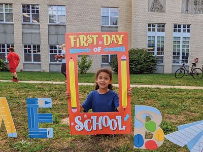 Sippican Elementary School
Sippican Elementary School held its Open House on Monday night, where faculty and staff were on hand to greet both new students and those returning with their families. Principal Marla Sirois is with parent Anna Ward and Grade 6 student Ollie Ward. Volunteers at Sippican Elementary (VASE) members present included president Johanna Vergoni, vice president Barbara Moody and Kerry Milhench of the Sixth Grade parent group. 
