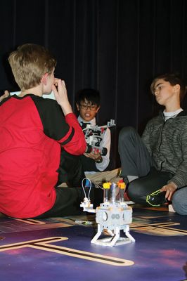 Sippican School Science Fair
Sippican School held its annual Science Fair on Monday, March 11, with each grade level showcasing a variety of topics from the classic ‘gummy bear osmosis’ to more contemporary topics such as climate change and electric planes. Photos by Jean Perry
