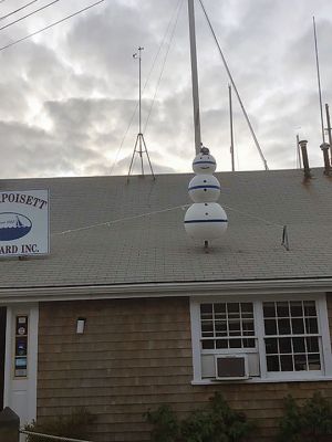 Snowman
Ned Kaiser sent The Wanderer this holiday photo of the new snowman at the Mattapoisett Boatyard.
