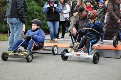 Soapbox Derby
Members of Marion Cub Scout Pack 32 participated in a soapbox derby this Saturday, November 18 on Holmes Street in Marion. Photos by Sarah French Storer
