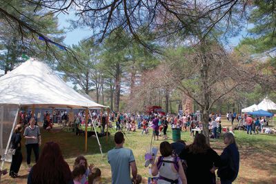 Annual Marion SpringFest
May 9 was the day of the Annual Marion SpringFest sponsored by the Sippican Lands Trust and the Tree and Parks Committee! There was a performance by the Toe Jam Puppet Band, a Birds of Prey demonstration, face painting, and a rock-climbing wall. All over Marion on Saturday you could see signs on the spring season, including the Recreation Department’s annual event, “Touch a Truck.” Photos by Colin Veitch
