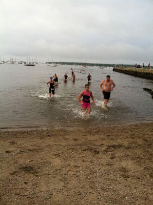 Mattapoisett Lion’s Club Triathlon 2013
The Mattapoisett Lion’s Club held the annual Triathlon on Sunday officially kicking off the list of events for Harbor Days which continue through this weekend. For a complete list visit www.wanderer.com
