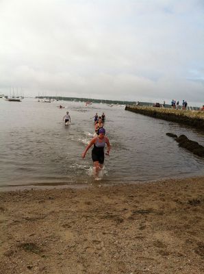 Mattapoisett Lion’s Club Triathlon 2013
The Mattapoisett Lion’s Club held the annual Triathlon on Sunday officially kicking off the list of events for Harbor Days which continue through this weekend. For a complete list visit www.wanderer.com
