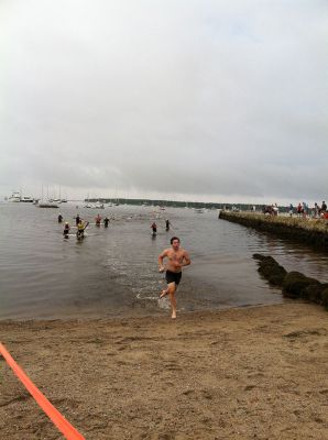 Mattapoisett Lion’s Club Triathlon 2013
The Mattapoisett Lion’s Club held the annual Triathlon on Sunday officially kicking off the list of events for Harbor Days which continue through this weekend. For a complete list visit www.wanderer.com
