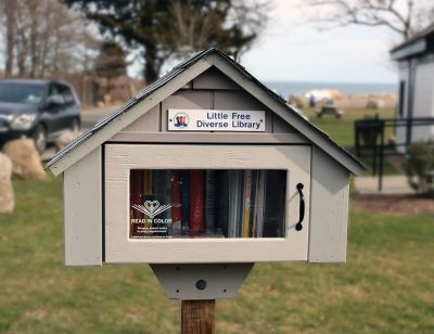 Ned's Point Little Free Diverse Library
A small group of volunteers gathered with very short notice to mark the occasion of having our Ned's Point Little Free Diverse Library back in service after being badly vandalized back in November. From left, Kelcey Robertson Jr., Rhonda Baptiste, Kevin Hunt, Caitlin Hunt, Susan Pizzolato, Alison Noyce, Taj Thomas, Tangi Thomas, Alice Openshaw and her granddaughter. Tri-Town Against Racism is planning a larger celebration for the community. After the vandalism
