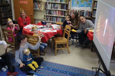 New Year’s Eve
The Taber Library knows that it’s hard for the little ones to stay up until midnight on New Year’s Eve, which is why Children’s Librarian Rosemary Grey hosted a midday mock-midnight New year’s Eve-Day party, complete with party tiaras, horns, snacks, and don’t forget the bubbly apple juice! Photos by Jean Perry
