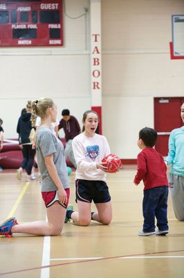 Special Olympics Young Athletes
Roughly 120 Tabor Academy students volunteered on January 10 to assist with the school’s first session of the Special Olympics Young Athletes™ program held at Tabor. The program offers children ages 3-7 with intellectual and developmental disabilities opportunities to engage in physical activities vital to mental and physical growth. Spearheaded by Math teacher Tim Cleary and Tabor senior Molly Bent, sessions continue January 17 to March 6 (no session February 7) at 2:00 pm at the Fish Center for Athletics 
