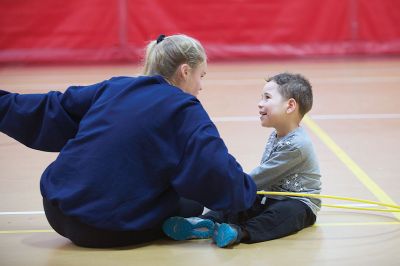 Special Olympics Young Athletes
Roughly 120 Tabor Academy students volunteered on January 10 to assist with the school’s first session of the Special Olympics Young Athletes™ program held at Tabor. The program offers children ages 3-7 with intellectual and developmental disabilities opportunities to engage in physical activities vital to mental and physical growth. Spearheaded by Math teacher Tim Cleary and Tabor senior Molly Bent, sessions continue January 17 to March 6 (no session February 7) at 2:00 pm at the Fish Center for Athletics 
