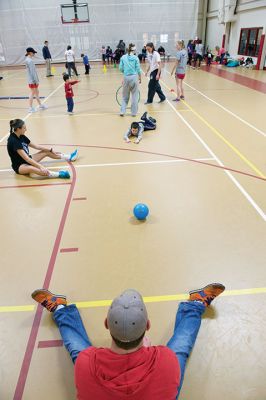 Special Olympics Young Athletes
Roughly 120 Tabor Academy students volunteered on January 10 to assist with the school’s first session of the Special Olympics Young Athletes™ program held at Tabor. The program offers children ages 3-7 with intellectual and developmental disabilities opportunities to engage in physical activities vital to mental and physical growth. Spearheaded by Math teacher Tim Cleary and Tabor senior Molly Bent, sessions continue January 17 to March 6 (no session February 7) at 2:00 pm at the Fish Center for Athletics 
