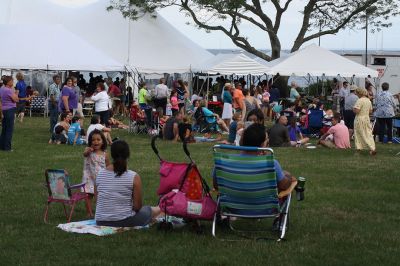 Taste of the Town
Guests enjoyed the fine fare at the annual Taste of the Town at Shipyard Park in Mattapoisett on July 14, with entertainment provided by The Showstoppers. Photos by Jean Perry
