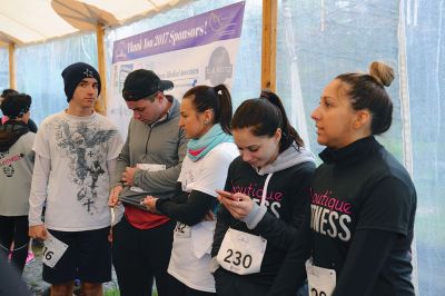 Tiara 5K Road Race
The Tiara 5K road race sponsored by Oxford Creamery has become a staple Mother’s Day tradition in Mattapoisett. The weather was damp and chilly, but still 441 runners turned out for the Mattapoisett village run to benefit the Women’s Fund of New Bedford. Photos by Colin Veitch
