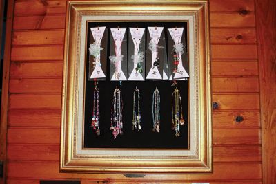 TinkArt 2437
Local artists are displaying and selling their works through September 28 at the building next door to the Tinkhamtown Chapel. Photo by Marilou Newell
