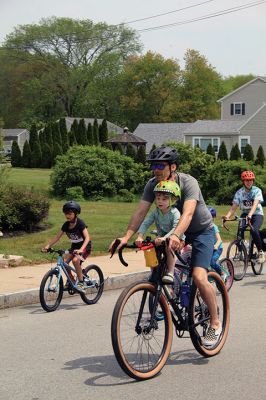 Tour de Crème
Young and old, enjoyed Sunday’s Tour de Crème bike ride that saw riders stop for complimentary ice cream along 40, 24 and 9-mile courses. Photos by Mick Colageo
