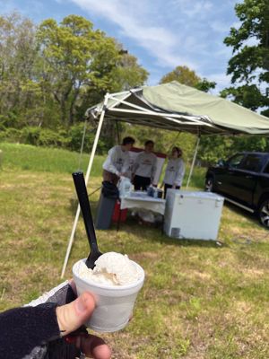 Tour de Crème
Young and old, enjoyed Sunday’s Tour de Crème bike ride that saw riders stop for complimentary ice cream along 40, 24 and 9-mile courses. Photo courtesy of Jack Dennerlein
