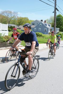 Tour de Crème 
Sunday, May 23, was the second annual Tour de Crème hosted by the Mattapoisett Land Trust and the Friends of the Mattapoisett Bike Path. Participants wound their way through the Southcoast on 11-, 19-, 25-, and 50-mile rides, making stops at local creameries along the way. Photos by Colin Veitch
