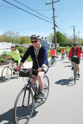 Tour de Crème 
Sunday, May 23, was the second annual Tour de Crème hosted by the Mattapoisett Land Trust and the Friends of the Mattapoisett Bike Path. Participants wound their way through the Southcoast on 11-, 19-, 25-, and 50-mile rides, making stops at local creameries along the way. Photos by Colin Veitch
