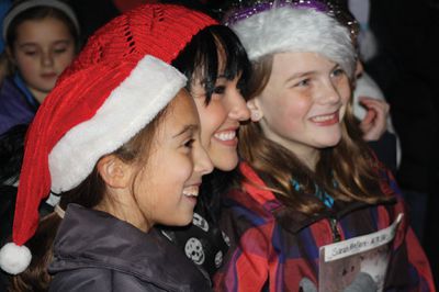 Annual Tree Lighting
On Monday, December 3, Rochester held their Annual Tree Lighting Ceremony in the center of town. Hundreds of residents turned out for the celebration  The Rochester Memorial School Chorus and Band played joyous holiday tunes. Photo by Katy Fitzpatrick. 
