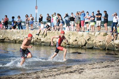  Kicking Off
It’s official! Harbor Days in Mattapoisett has begun, starting on Sunday, July 9, with the annual Triathlon. Following events are Wednesday with Concert in the Park and strawberry shortcake, Thursday is Paint Night at Shipyard Park, Friday is the fish fry, Saturday is craft fair/vendors, entertainment, U-Pick ‘Em Auction, and lobster dinner, and Sunday is the pancake breakfast. Photos by Glenn C. Silva
