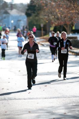 Marion Turkey Trot 5K Road Race
The 2012 Marion Turkey Trot 5K Road Race was held on Novembet 18th to benifit the Marion Recreation Department. Photos by Felix Perez
