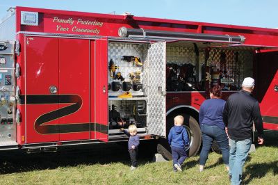 Touch-a-Truck Festival
The Town of Rochester held a Touch-a-Truck Festival on October 2 at the County Fairgrounds. Children experienced up-close and personal the size and power of fire engines and their equipment and gear, along with municipal vehicles, including dump trucks and tractors. Photos by Mick Colageo
