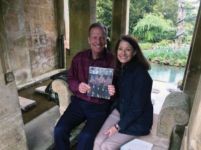 Sezincote in Cotswolds
Cynthia Redel and husband Michael sitting in the garden at Sezincote in Cotswolds area outside London. in May 0f 2017
