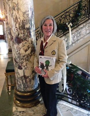 Newport Mansion
The Mattapoisett Woman’s Club president decorates a Newport mansion staircase.
