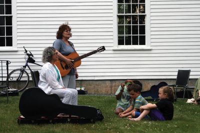 7th Annual Massachusetts Walking Tour
The 7th annual Massachusetts Walking Tour walked into Mattapoisett village on June 23. Joined by local musicians, the concert on the grounds of the Mattapoisett Congregational church was enjoyed by young and old alike. Photos by Marilou Newell
