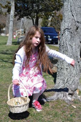 Ned’s Point Easter
The sky was blue above the greening grass on that sunny spring Mattapoisett morning by the sea. On April 12, families gathered at Ned’s Point to celebrate Easter early with a traditional Easter egg hunt, sponsored by the Mattapoisett Lions Club. The Easter Bunny hopped over for a visit, giving children hugs and high-fives as parents scurried to take photos and comfort the smaller ones who were a little reluctant to approach. Photo by Jean Perry
