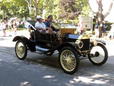 4th of July Parade
4th of July Parade, Marion. Photo by Paul Lopes
