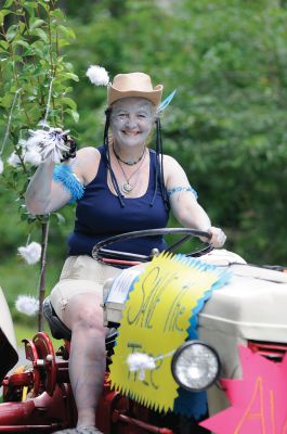 Rochester Country Fair 2013
The theme for the 2013 Country Fair might have been “Welcome to the Jungle,” but this participant in Sunday morning’s parade – costumed as a character from “Avatar” – knows that there will be no jungle if we don’t do our best to protect our natural environment. Photo by Felix Perez. August 22, 2013 edition
