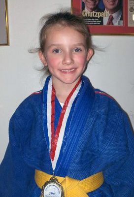 Judo Champ
Alyssa Quaintance of Rochester recently took first place in the 5- to 6-year-old division at the Mass State Championships held on January 27 in Wakefield, MA. None of her three matches lasted more than 30 seconds as she ran through the competition. Alyssa won all her matches by Ippon, which is similar to a knockout in boxing. Judo is an all grappling Martial Art (no kicking or punching). Alyssa trains with three-time World Masters champ Bob Bridges. (Photo courtesy of Bob Bridges).
