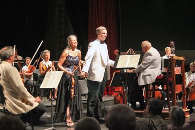 Musicfest in Marion
The closing performance of the Twelfth Annual Buzzards Bay Musicfest was held in the performing arts center of Tabor Academy in Marion on Sunday, July 13 after a weekend filled with the music of Fauve, Mozart, Brahms, Strauss, Bach, and others. (Photo by Robert Chiarito).
