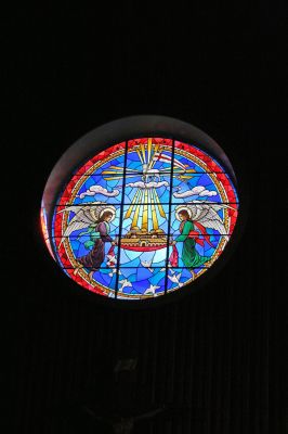 Church Colors
A spectrum of colors now streams down from high above the altar through the newly-installed stained glass window inside Saint Anthonys Church in Mattapoisett thanks to a generous donation made in memory of the late Paul and Morris Duchaine. A dedication and blessing of the new window will take place on Sunday, January 20 at 11:00 am immediately following the 10:00 am Mass. (Photo by Kenneth J. Souza).
