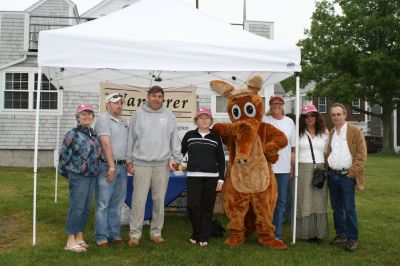 I Found the Aardvark!
Mattapoisett residents turned out for FOX 25 Morning News' live broadcast from Shipyard Park on Friday, June 6, 2008 and took time to pose with The Wanderer's aardvark.
