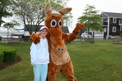 I Found the Aardvark!
Mattapoisett residents turned out for FOX 25 Morning News' live broadcast from Shipyard Park on Friday, June 6, 2008 and took time to pose with The Wanderer's aardvark.
