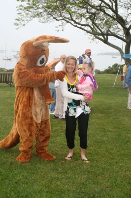 I Found the Aardvark!
Mattapoisett residents turned out for FOX 25 Morning News' live broadcast from Shipyard Park on Friday, June 6, 2008 and took time to pose with The Wanderer's aardvark.
