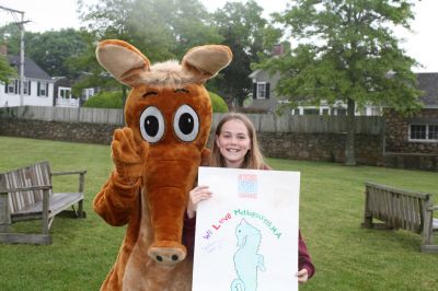 I Found the Aardvark!
Mattapoisett residents turned out for FOX 25 Morning News' live broadcast from Shipyard Park on Friday, June 6, 2008 and took time to pose with The Wanderer's aardvark.
