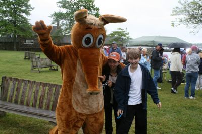 I Found the Aardvark!
Mattapoisett residents turned out for FOX 25 Morning News' live broadcast from Shipyard Park on Friday, June 6, 2008 and took time to pose with The Wanderer's aardvark.
