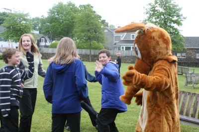 I Found the Aardvark!
Mattapoisett residents turned out for FOX 25 Morning News' live broadcast from Shipyard Park on Friday, June 6, 2008 and took time to pose with The Wanderer's aardvark.
