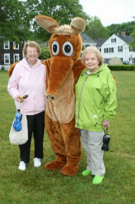 I Found the Aardvark!
Mattapoisett residents turned out for FOX 25 Morning News' live broadcast from Shipyard Park on Friday, June 6, 2008 and took time to pose with The Wanderer's aardvark.
