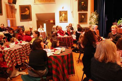 Holiday Tea
The Marion Art Center held their Annual Holiday Tea Party on Saturday, November 29. Guests were encouraged to join in the theme of Annie and Samantha by singing along to songs from the Broadway show and bringing their favorite dressed-up dolls or stuffed animals along with them. (Photo by Robert Chiarito).
