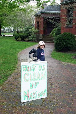 Marion Cleanup
The Marion Tree Committee, the Sippican Lands Trust, the Sippican Historical and Preservation Society, the Marion Garden Discussion Group, the Marion Natural History Museum and the Town of Marion Department of Public Works (DPW) sponsored an "Arbor Day - Spring Clean Up" on Saturday, May 10 with residents pitching in to help dispose of all their winter trash. (Photo by Robert Chiarito).
