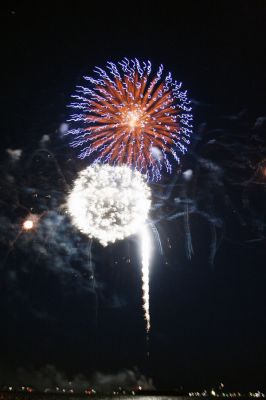 Fourth Fireworks
Marion's Annual Fireworks Display from Silvershell Beach held on Tuesday, July 3, 2007. (Photo by Robert Chiarito).
