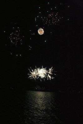 Sippican Skyrockets
The Town of Marion once again hosted a spectacular fireworks display shot off over Sippican Harbor on Thursday night, July 3. (Photo by Robert Chiarito).
