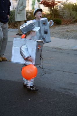 Marion Halloween Parade 2008
The good witches of the Marion Art Center once again led a parade of little ghouls and goblins through the streets of Marion Village on October 31. (Photo by Robert Chiarito).
