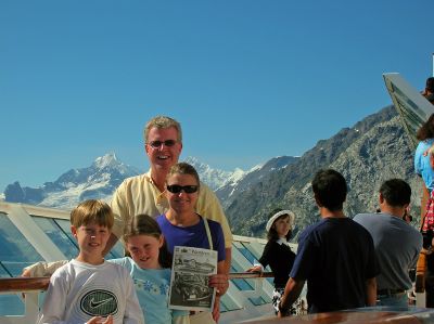 From Marion to Alaska
This past fall the Mariner family of Marion took an unbelieveable trip to Alaska. Pictured here with a copy of The Wanderer are Cathy, Kevin, Jonathan and Julianne Mariner.
